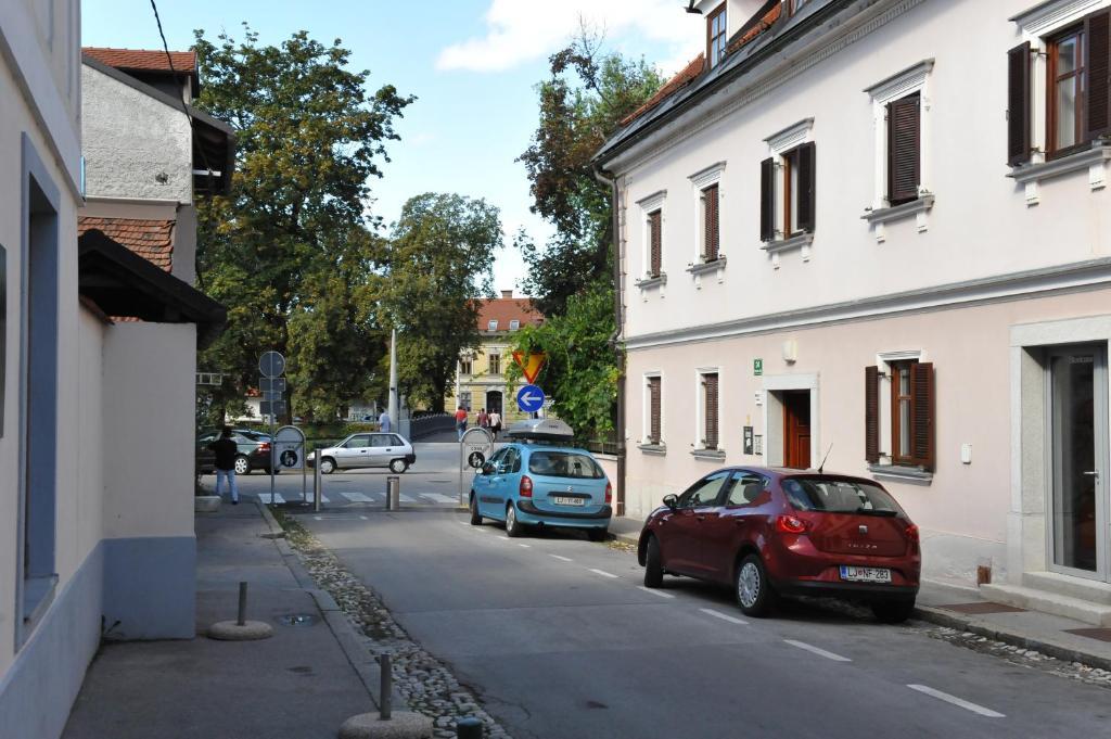 Tour As Apartment Zabjak Lublana Zewnętrze zdjęcie